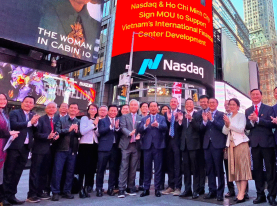 UEH thúc đẩy mở rộng hợp tác quốc tế chuẩn bị lộ trình đào tạo nhân lực trình độ cao cho Trung tâm Tài chính Quốc tế TP.HCM (IFC)